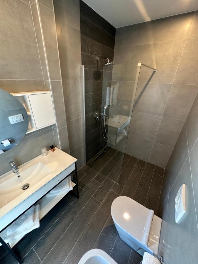 Split Rooftop Suites Дуррес Екстер'єр фото